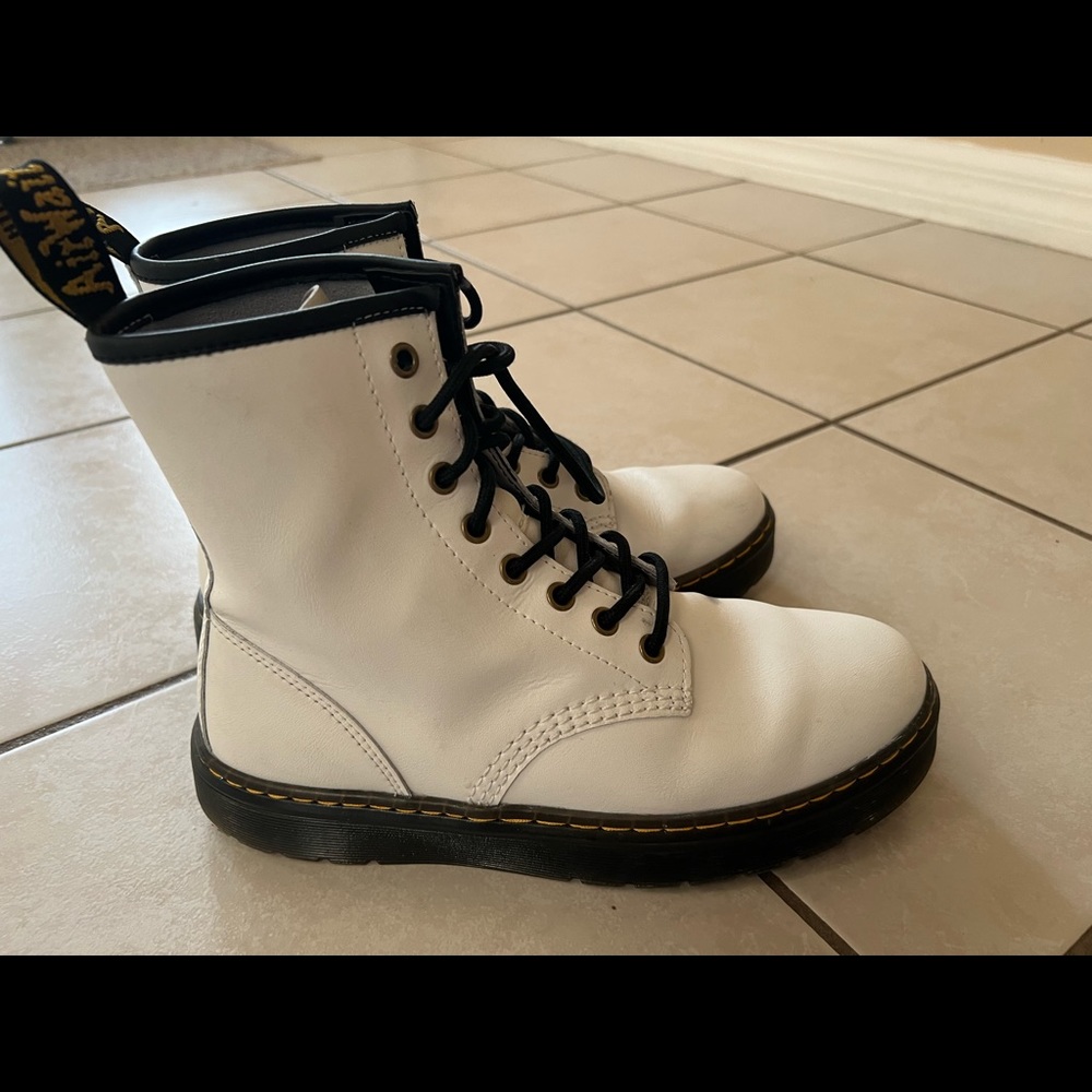White Zavala 1460 Dr Marten